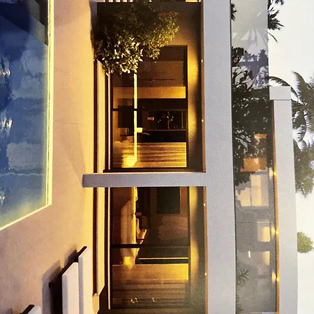 Golfinho Luxury